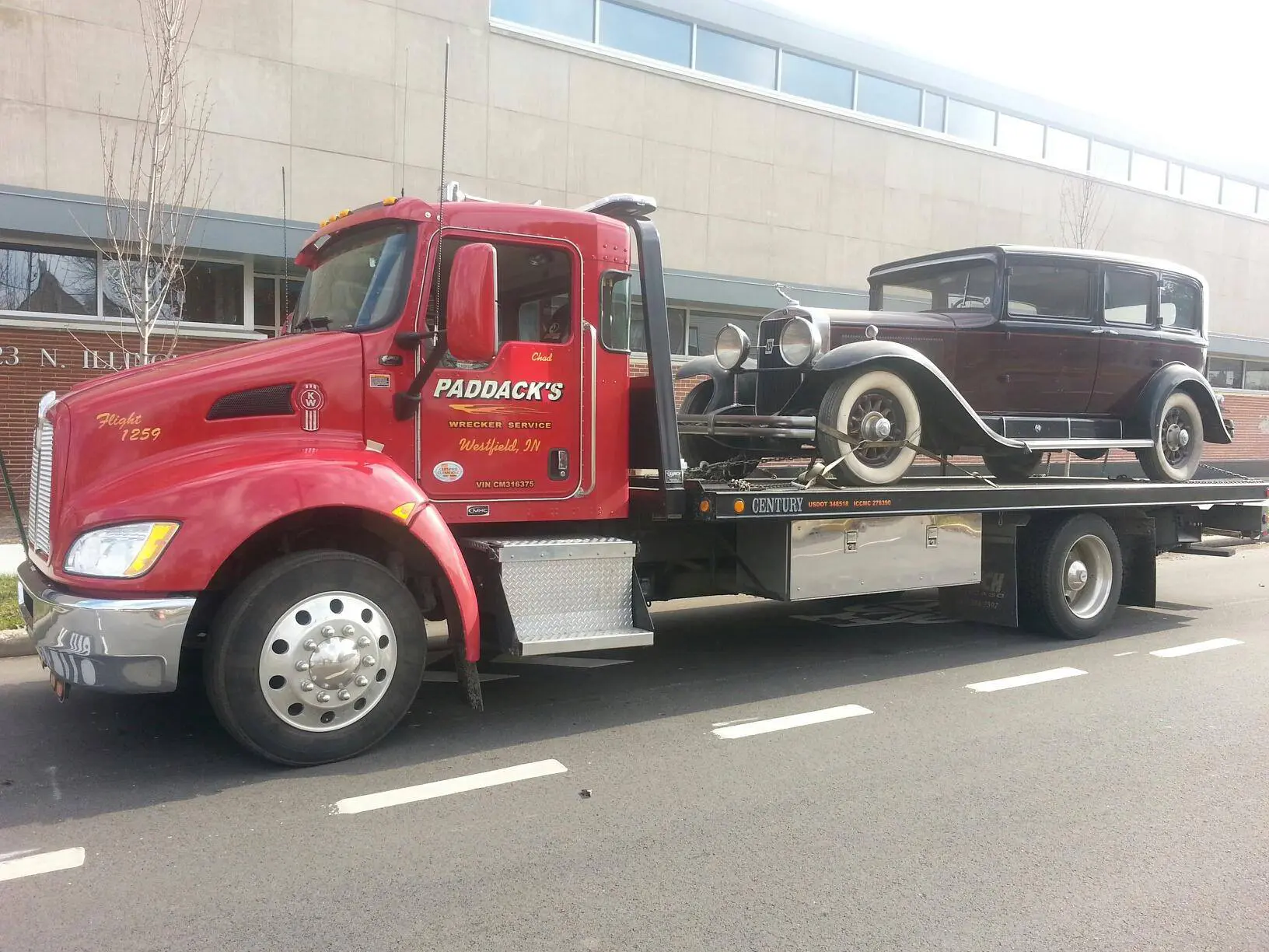 Towing Company College Crest