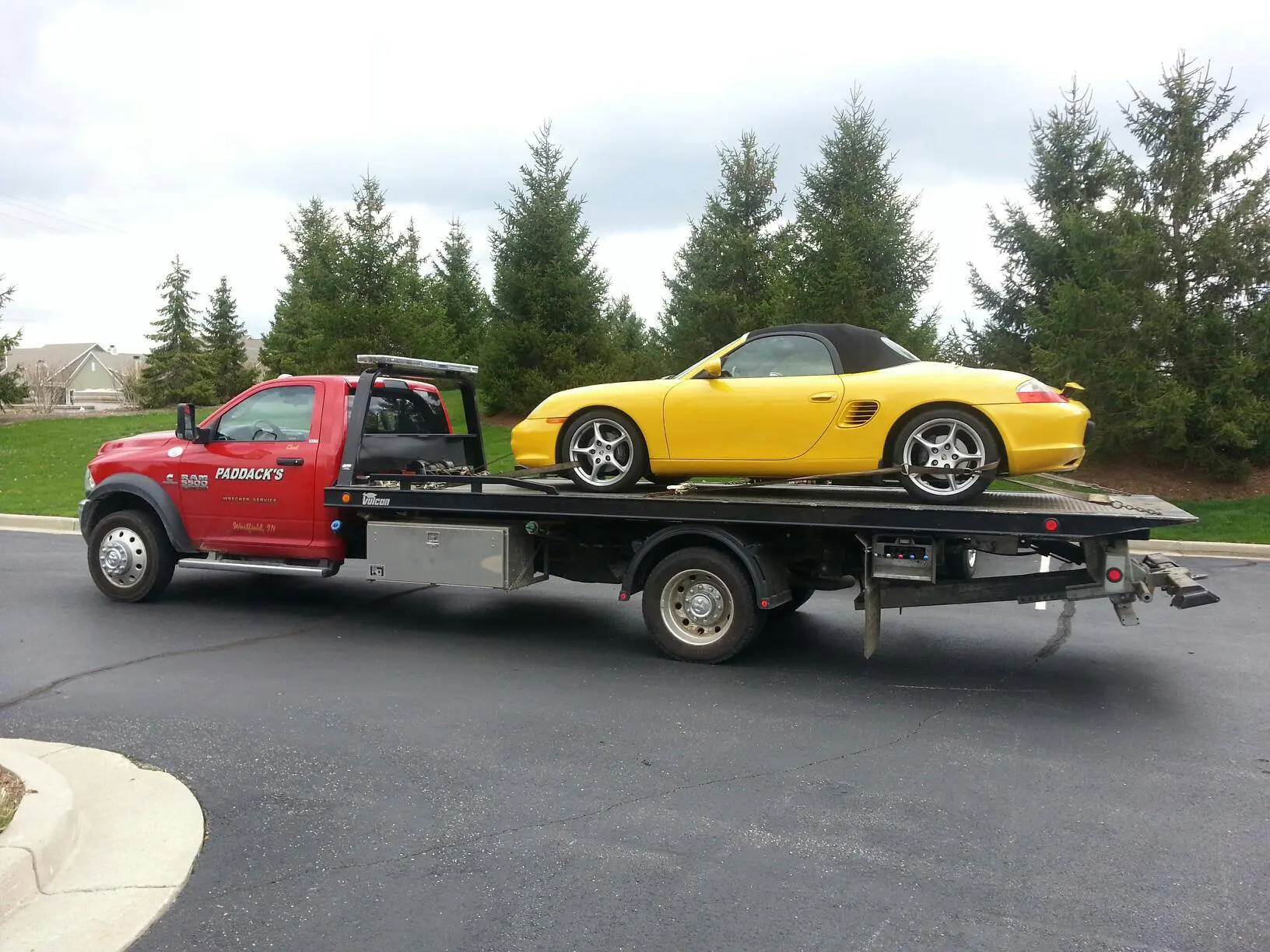 Towing Company College Crest